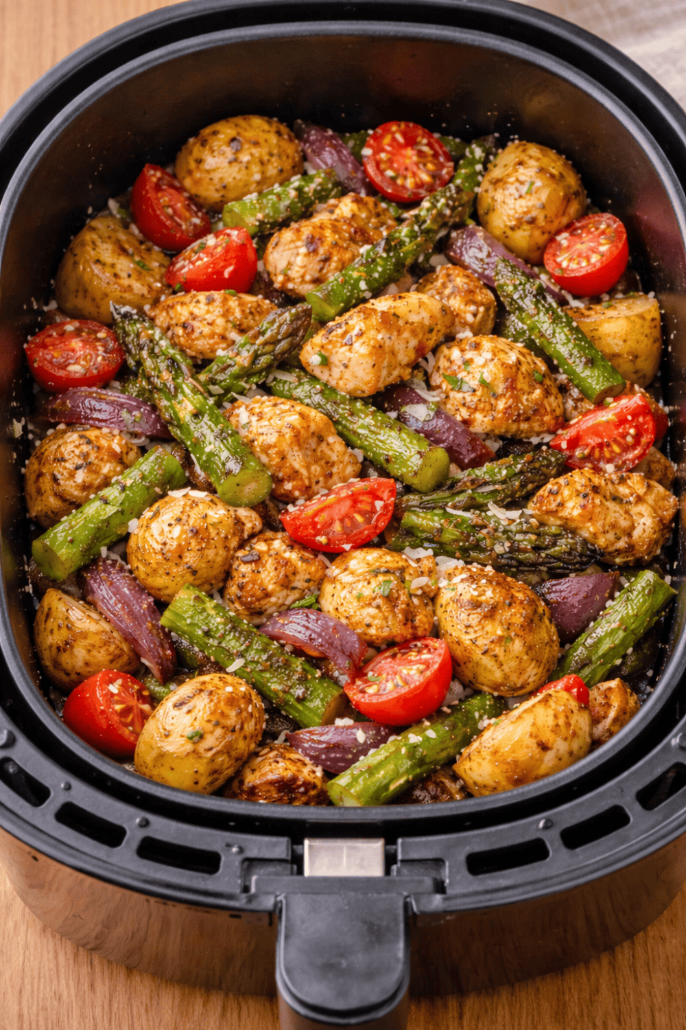 One-Pot Spargelpfanne – Alles in einer Heißluftfritteuse